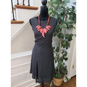 Ann Taylor Women's Black Polyester Round-Neck Sleeveless Knee Length Dress 10P